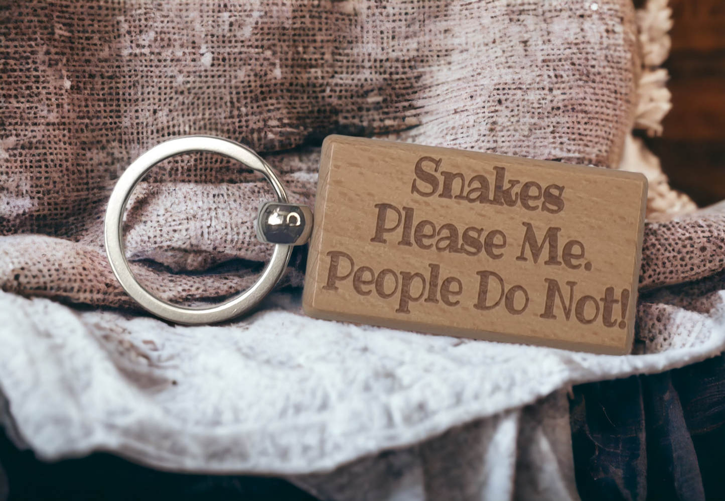 Snake Keyring Gift - Snakes Please Me People Do Not - Cute Engraved Wooden Key Fob Novelty Nice Custom Present