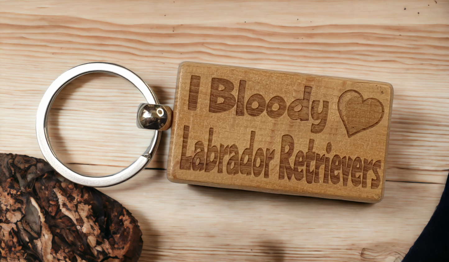 Labrador Retriever Keyring Gift - I Bloody Love Heart - Cute Engraved Wooden Key Fob Fun Novelty Nice Custom Present