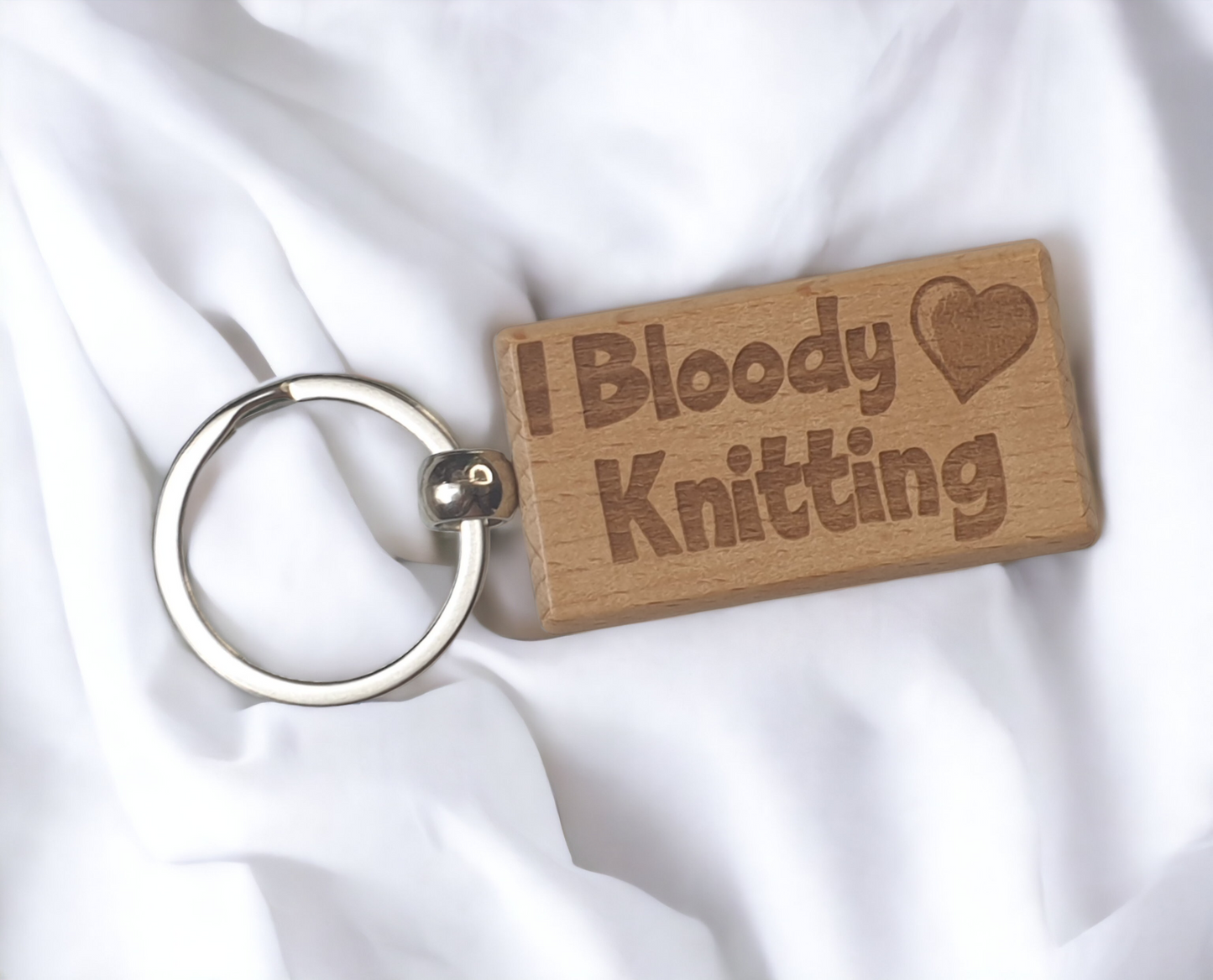 Knitting Keyring Gift - I Bloody Love Heart Knitting - Cute Engraved Wooden Key Fob Fun Novelty Nice Custom Present