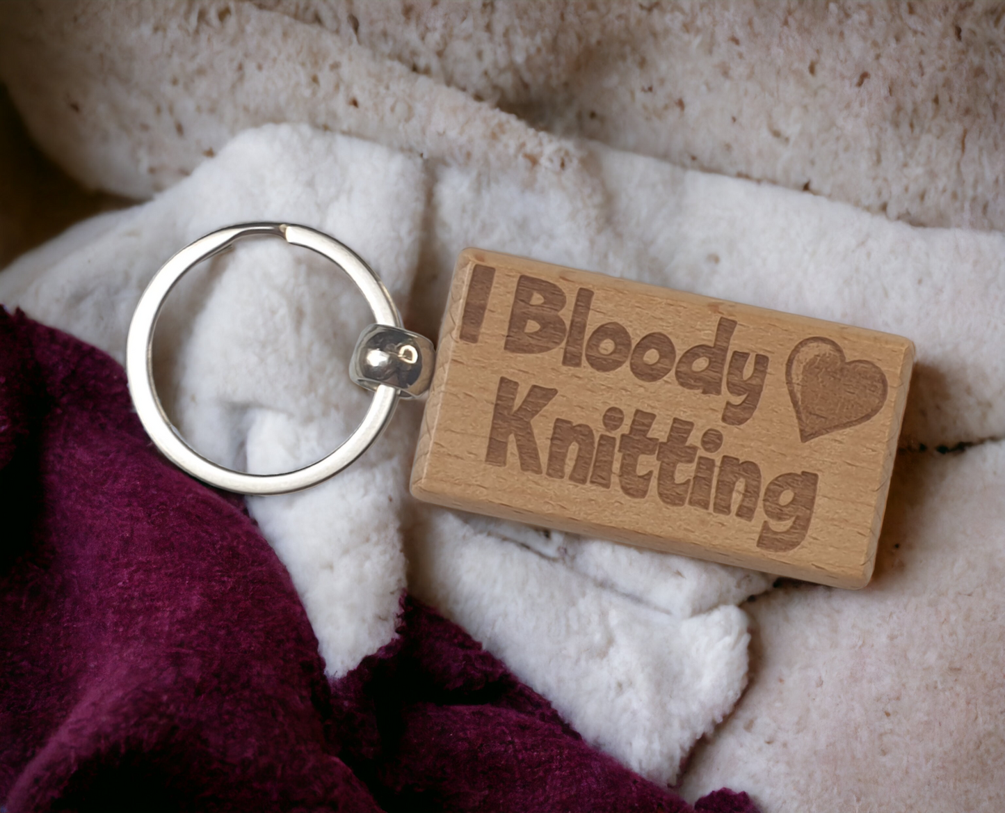 Knitting Keyring Gift - I Bloody Love Heart Knitting - Cute Engraved Wooden Key Fob Fun Novelty Nice Custom Present