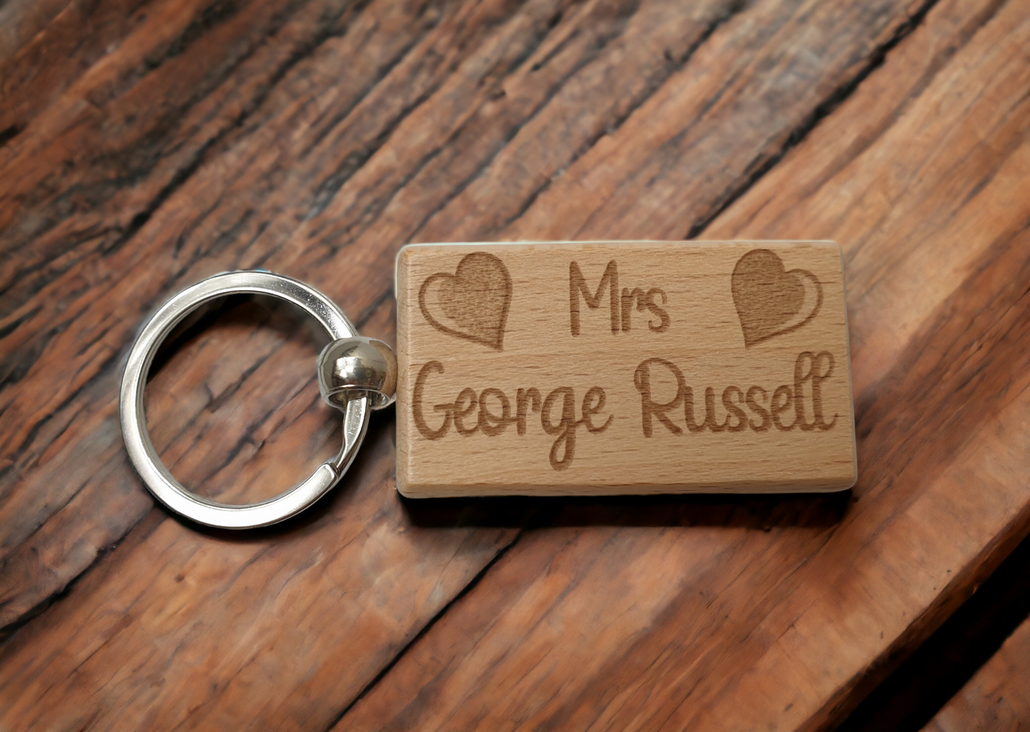 Mrs George Russell Keyring Gift - Engraved Wooden Formula One F1 Team Driver Fan Fun Cute Novelty Present