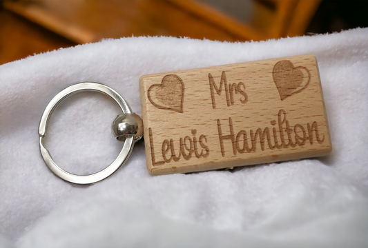 Mrs Lewis Hamilton Keyring Gift - Engraved Wooden Formula One F1 Team Driver Fan Fun Cute Novelty Present