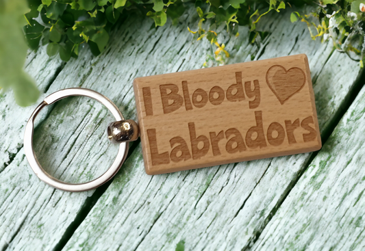 Labrador Keyring Gift - I Bloody Love Heart - Cute Engraved Wooden Key Fob Fun Novelty Nice Custom Present